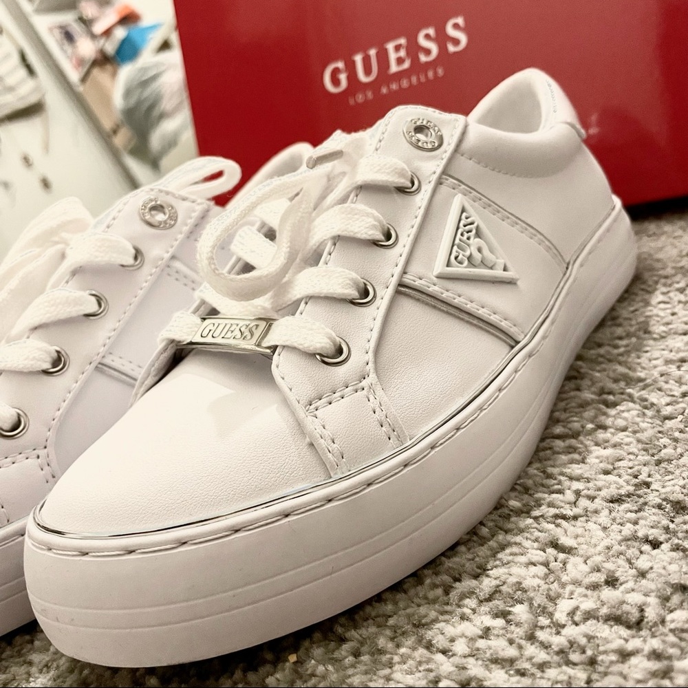 Guess Sneakers